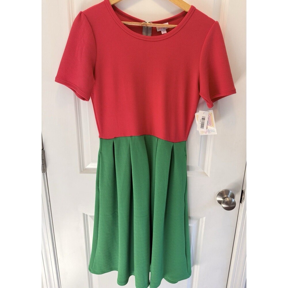 Lularoe  Amelia Dress Solid Red Green Colorblock Pleated Pockets Medium